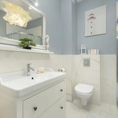 Blue Marine - Z Tarasem I Parkingiem By Rent Like Appartement